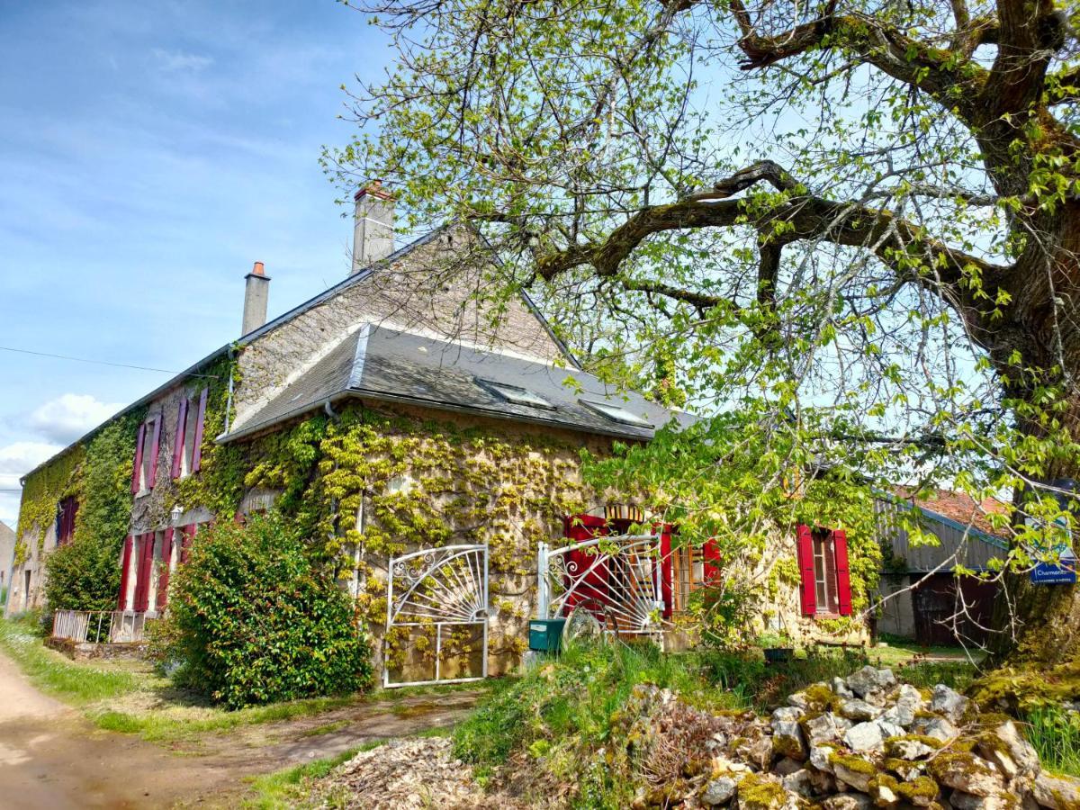 Bed and Breakfast La Ferme Des Douceurs Cervon Exteriér fotografie